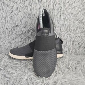 Kuru Roam Slip On Sneakers 8.5 Charcoal Gray Black Mesh Athleisure 20401285